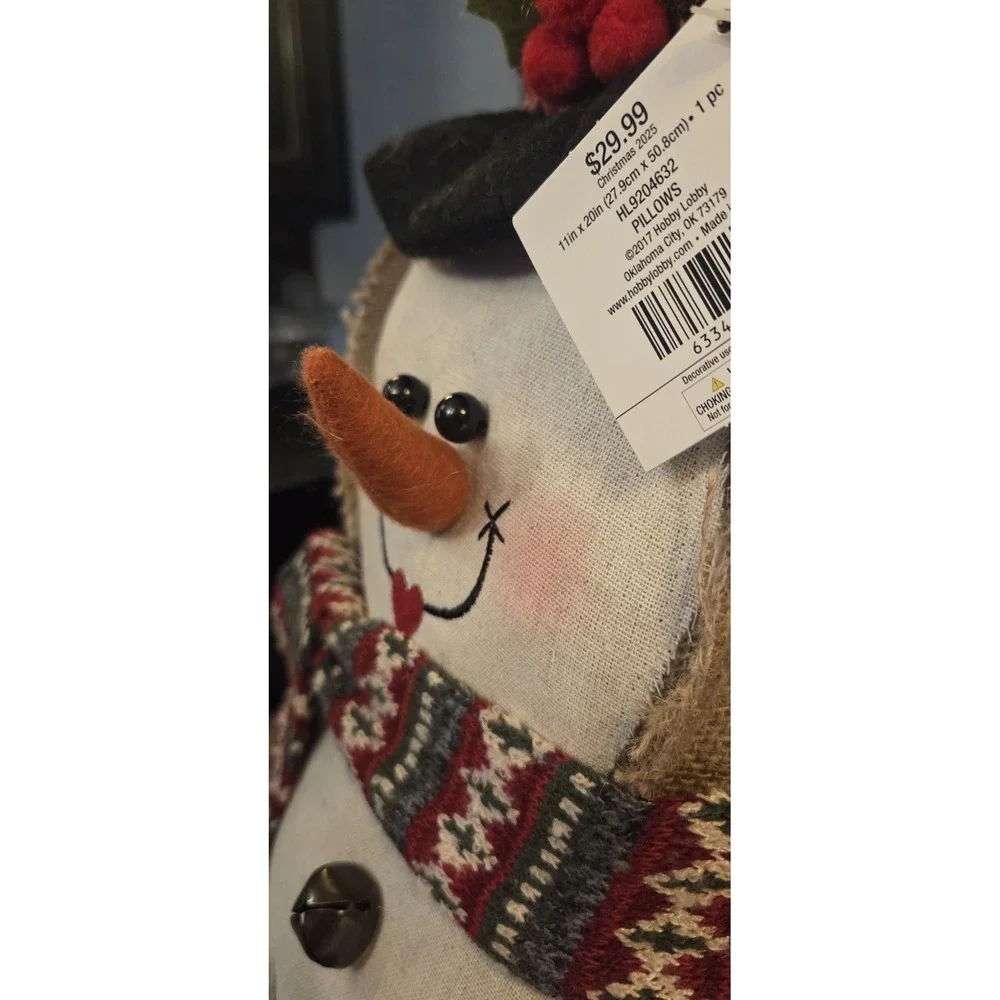 Snowman Pillow, Christams, Holidays, Primitive 11x20,Hobby Lobby, MRSP 29,winter